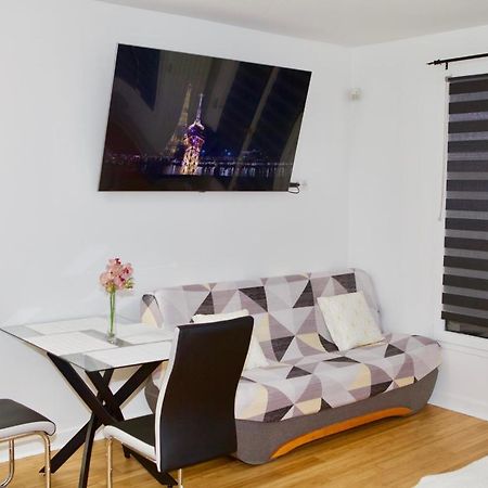 Апартаменты Studio Jasmin Париж Экстерьер фото